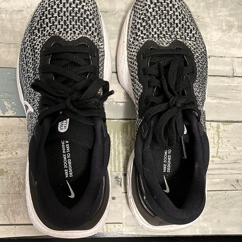 Women’s Nike ZoomX Invincible Run Flyknit Running Shoe 7.5